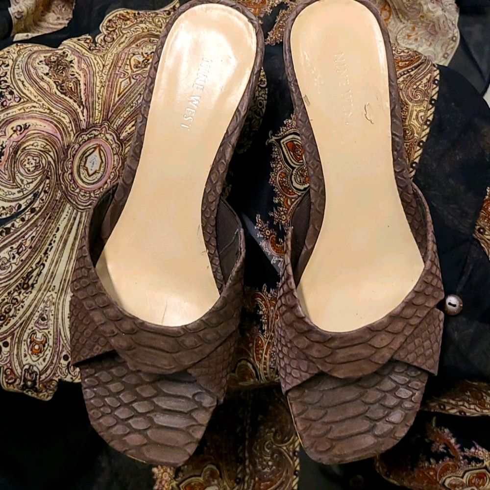 Nine West Brown platform sandals